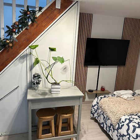 3J Appart Ballancourt Екстер'єр фото