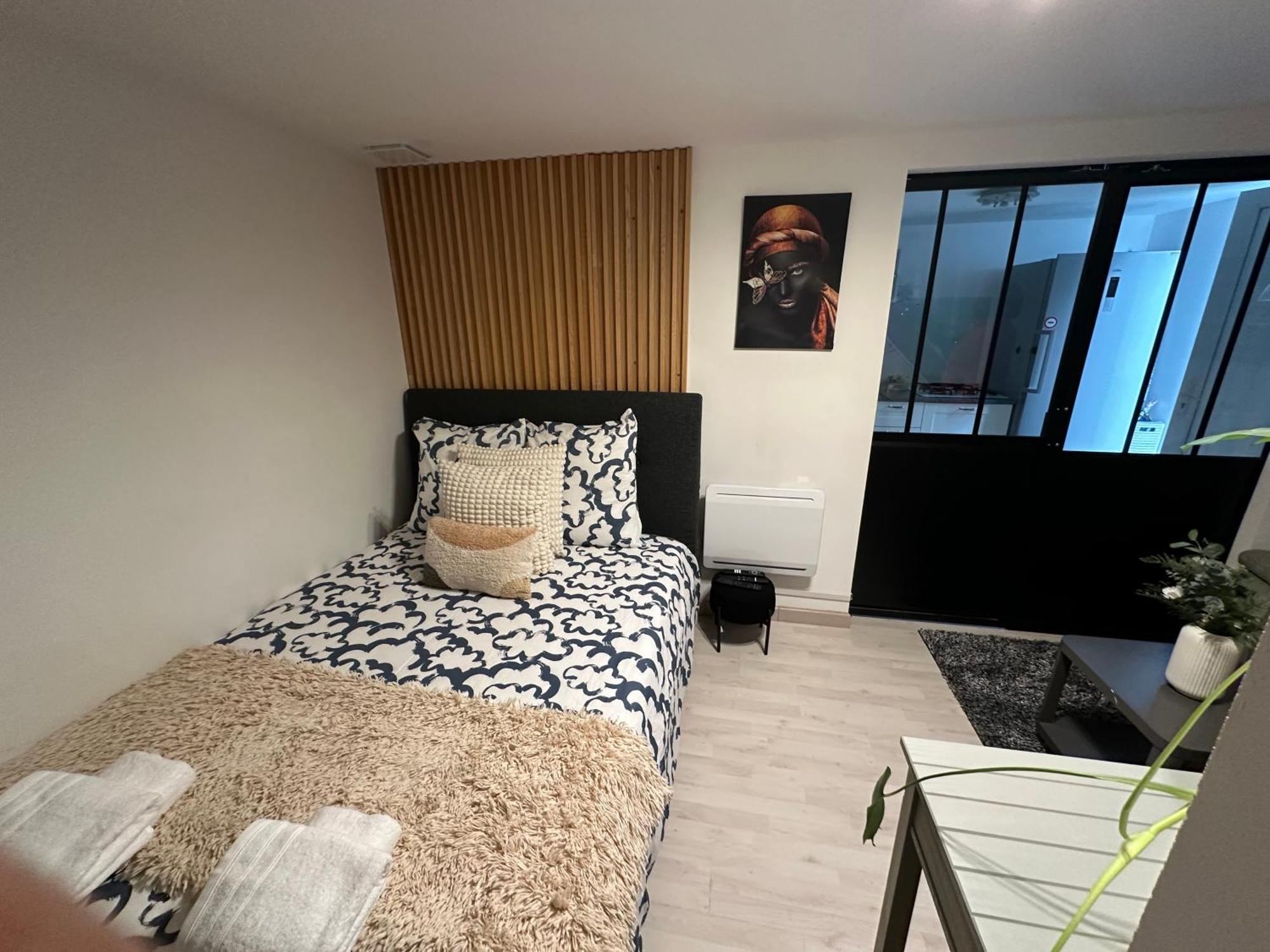 3J Appart Ballancourt Екстер'єр фото